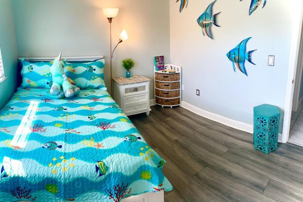 Sparkling 2Bed 1Bath Beach Home - Unit 214 Какао-Бич Экстерьер фото