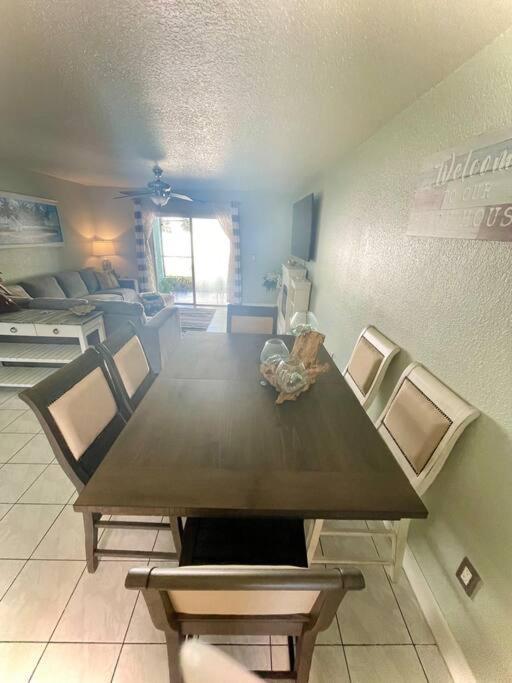 Sparkling 2Bed 1Bath Beach Home - Unit 214 Какао-Бич Экстерьер фото