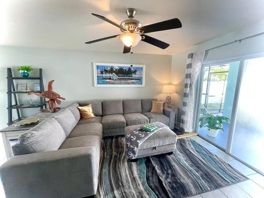 Sparkling 2Bed 1Bath Beach Home - Unit 214 Какао-Бич Экстерьер фото